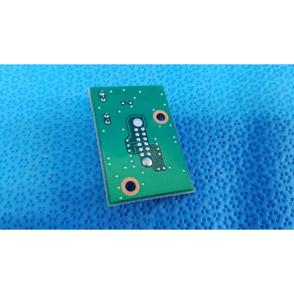 Green rectangular internal camera relay connection pcb board with silver solder points for topcon fundus camera