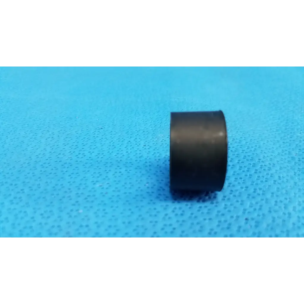 Black cylindrical rubber internal drive assembly spacer sleeve bushing ring for Topcon TRC-NW8 fundus retinal camera