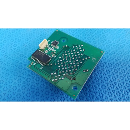 Green rectangular internal external fixation led target pcb board with black ic and silver solder points for topcon camera