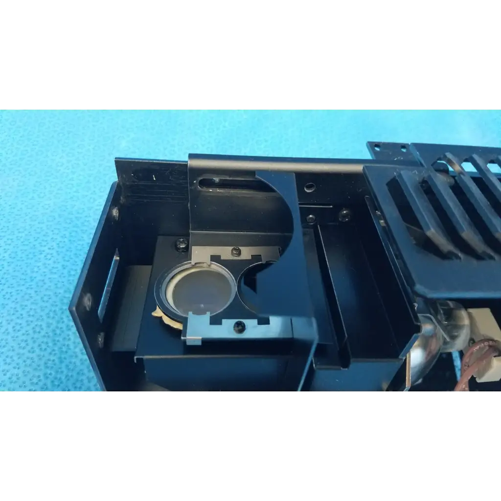 Black metal halogen illumination lamp assembly with circular cooling fan for Topcon TRC-NW6S fundus camera interior