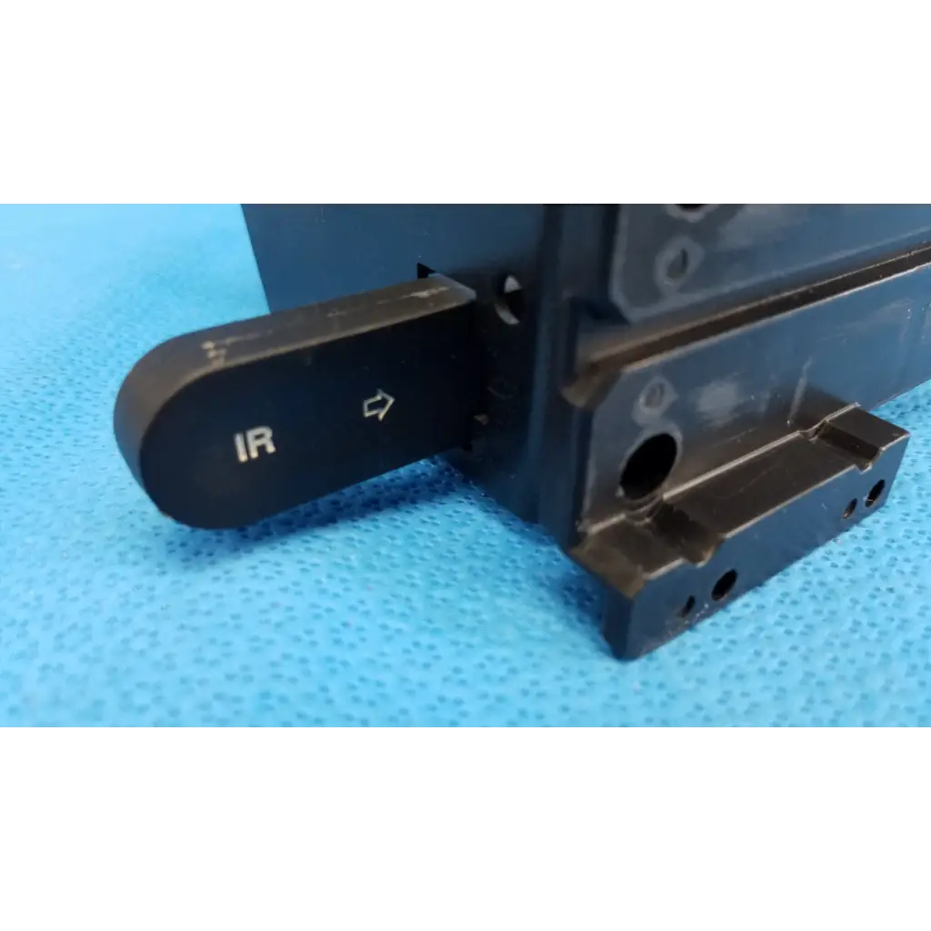 Black plastic ir sensor with directional arrow on halogen illumination lamp assembly for topcon trc-nw8 fundus camera