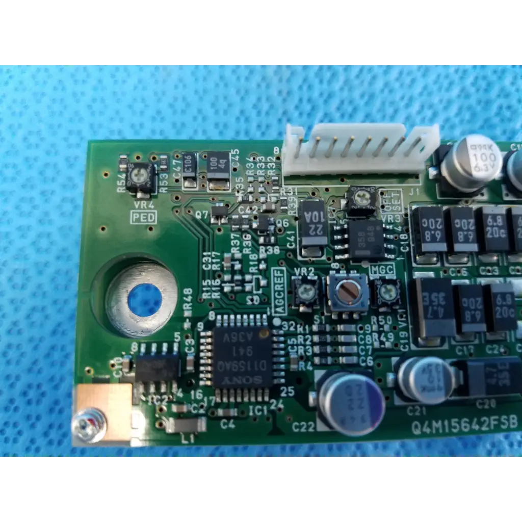 Green internal image sensor board with capacitors and white connector for topcon trc-nw8 retinal camera