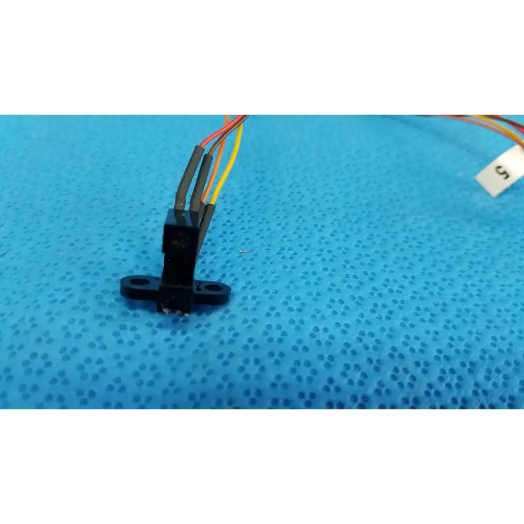 Black plastic internal optical base photo-interrupter sensor wire harness with three colored wires for Topcon fundus camera