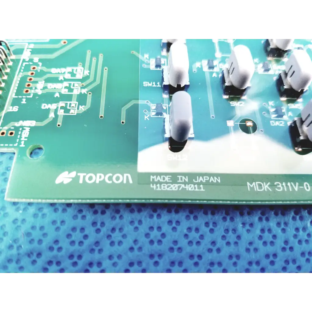 Green pcb board with white components and topcon branding for joystick 4182074011 fundus retinal camera use