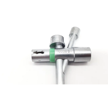 Silver metal tire pressure gauge with green band and multiple attachments for karl storz 10338b doezel hulst scope tube