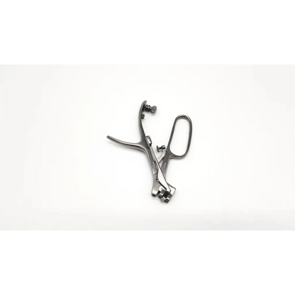 Stainless steel surgical instrument with curved handles and adjustable clamping mechanism karl storz n3150 universal handle