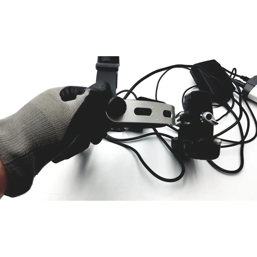 Load image into Gallery viewer, Keeler Vantage Plus LED BIO Ophthalmoscope - Otoscopes &amp;