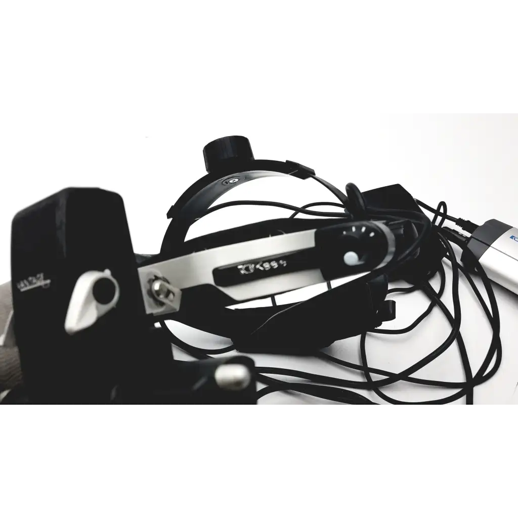 Load image into Gallery viewer, Keeler Vantage Plus LED BIO Ophthalmoscope - Otoscopes &amp;