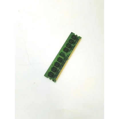 Green Kingston 99U5316-010 Adolf server ram memory stick with black chips and gold-colored connector for servers