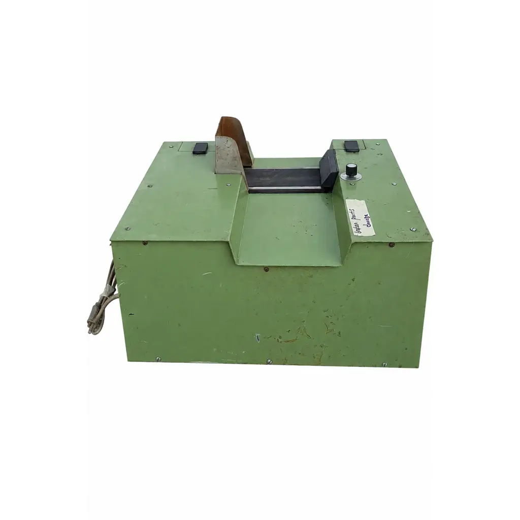 Leco bg 20 biomed certified green metal belt grinder with black cutting blade and wooden handle for medical equipment use