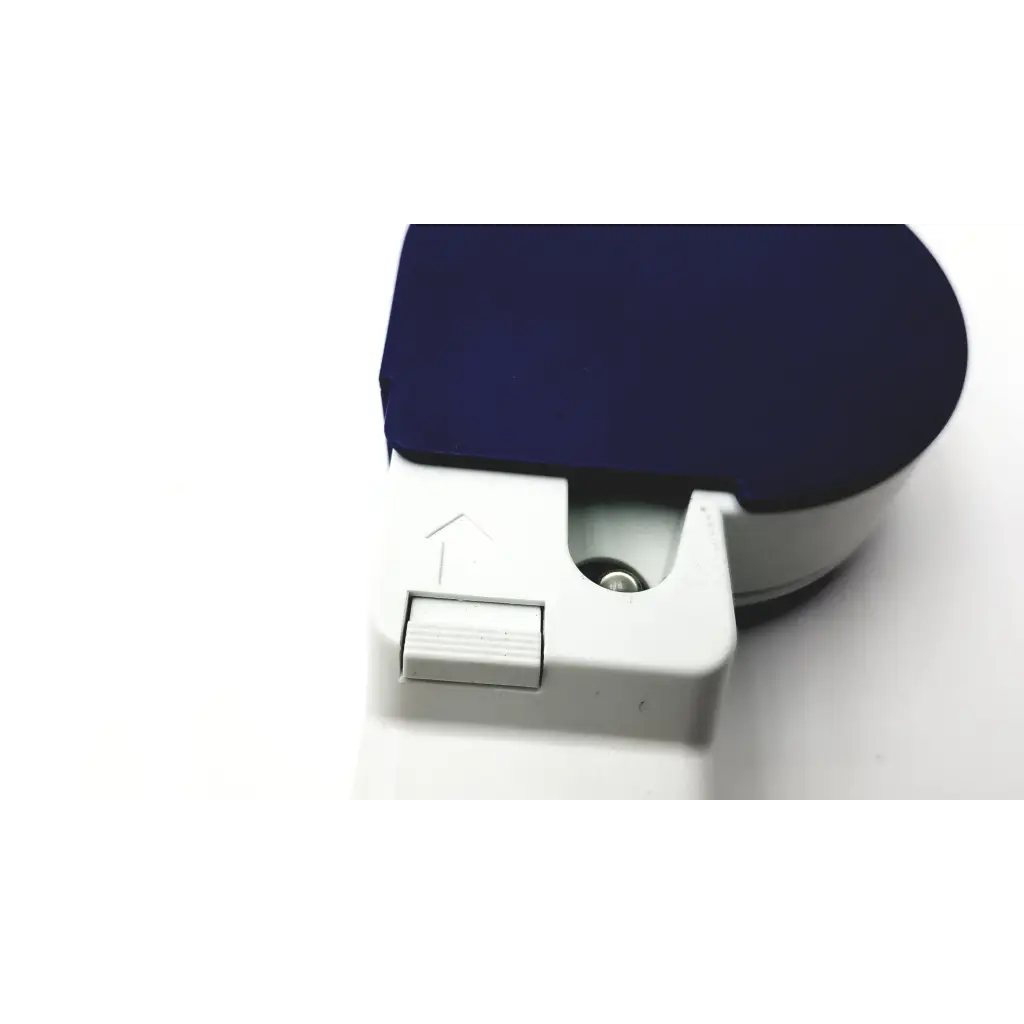 Load image into Gallery viewer, Led Eschenbach 4x/16D/100 - Low Vision Magnifiers
