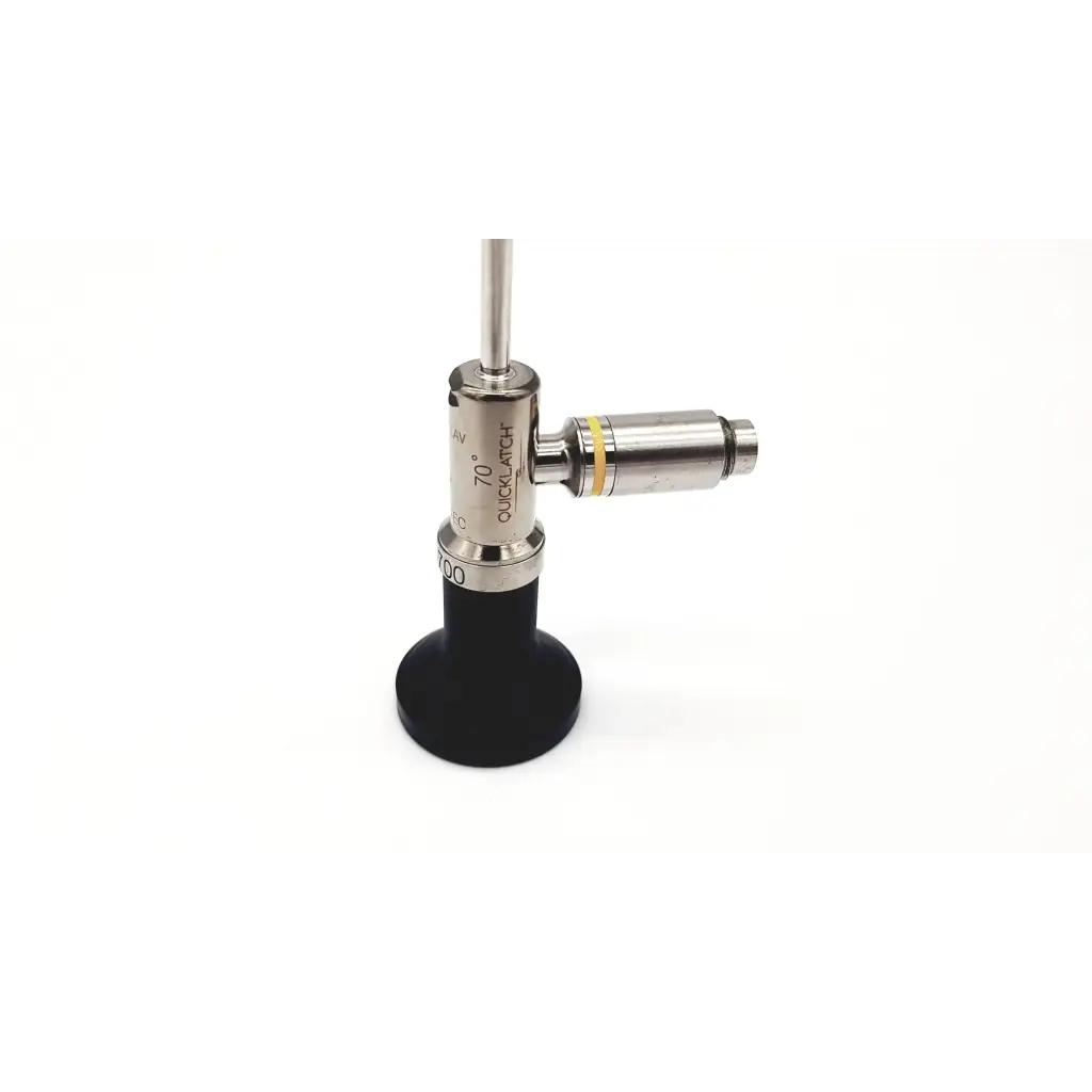 Load image into Gallery viewer, Linvatec QL4700 Autoclavable 4mm X 70° Arthroscope