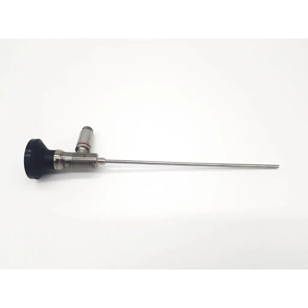 Load image into Gallery viewer, Linvatec T2930 R 30 Degree Arthroscope Autoclave