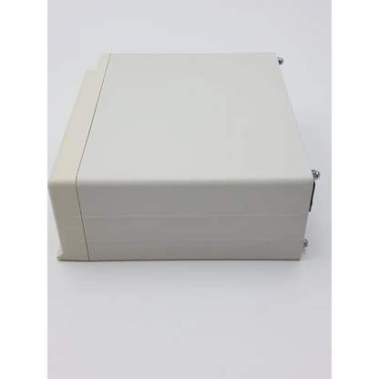 Off-white plastic masimo 1603 signal extraction pulse oximeter rad 9 enclosure with metallic corner fittings