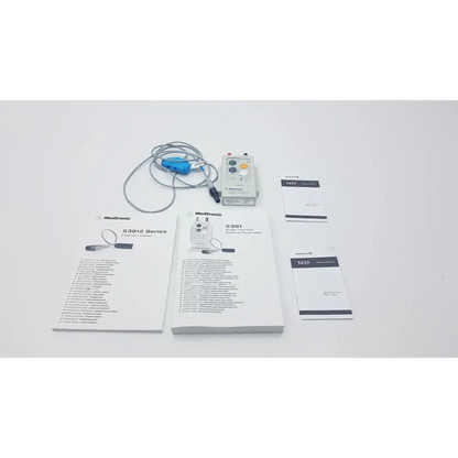 Medtronic 5391 white single chamber external pacemaker with blue connector and gray cable for chamber external use
