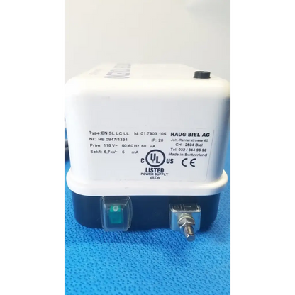 White and navy blue mettler toledo haug static eliminator power supply with green led labeled listed power supply 46za