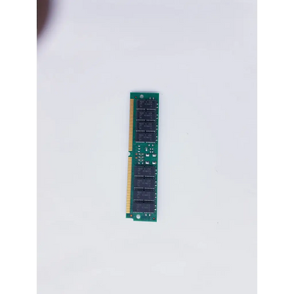 Green micron mt16d832g-6 32mb simm destop ram memory module with gold contacts and black integrated circuits