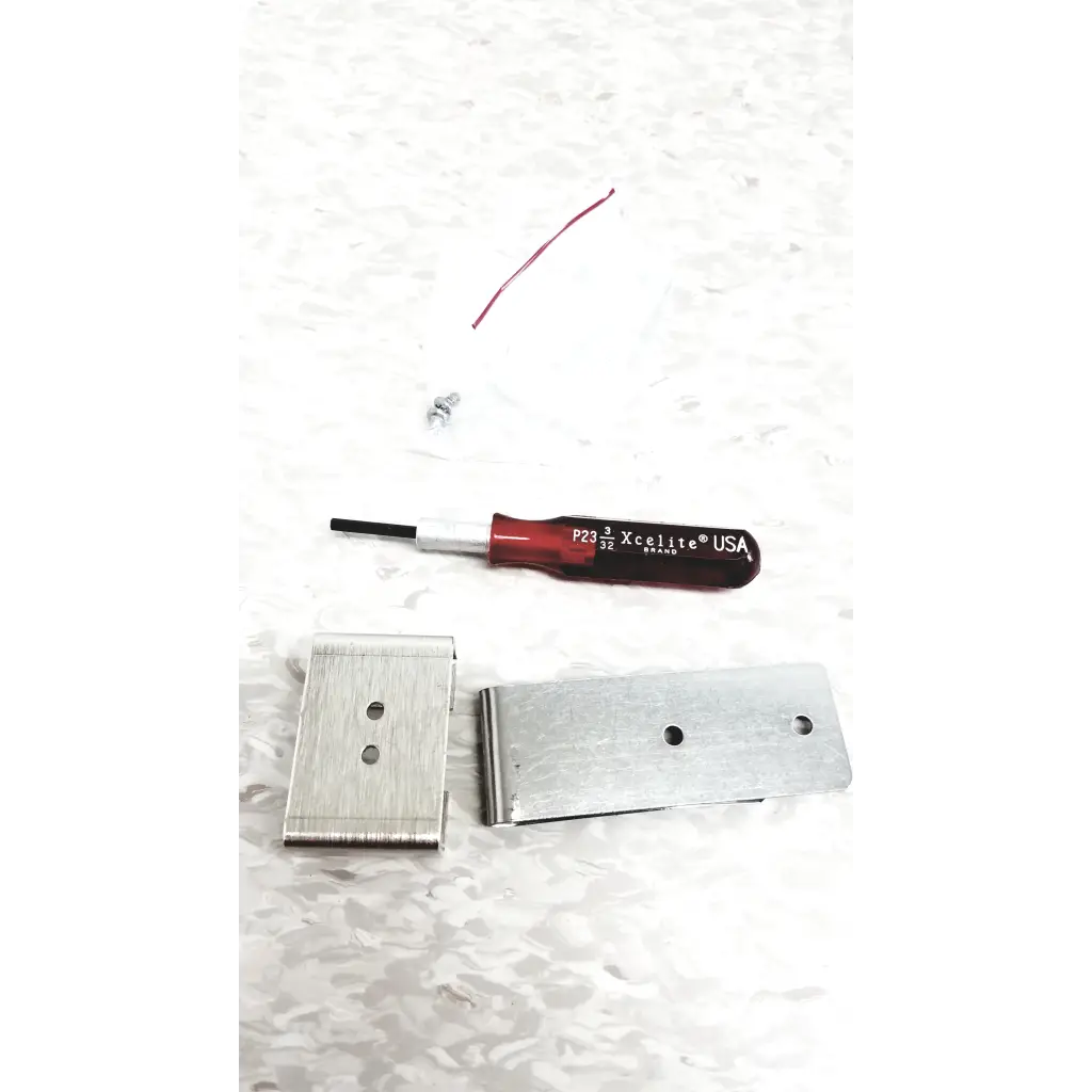 Red-handled p23 ⅜ inch xcelite usa screwdriver with black tip included with mie personal data ram pdr-1000 aerosol monitor accessories