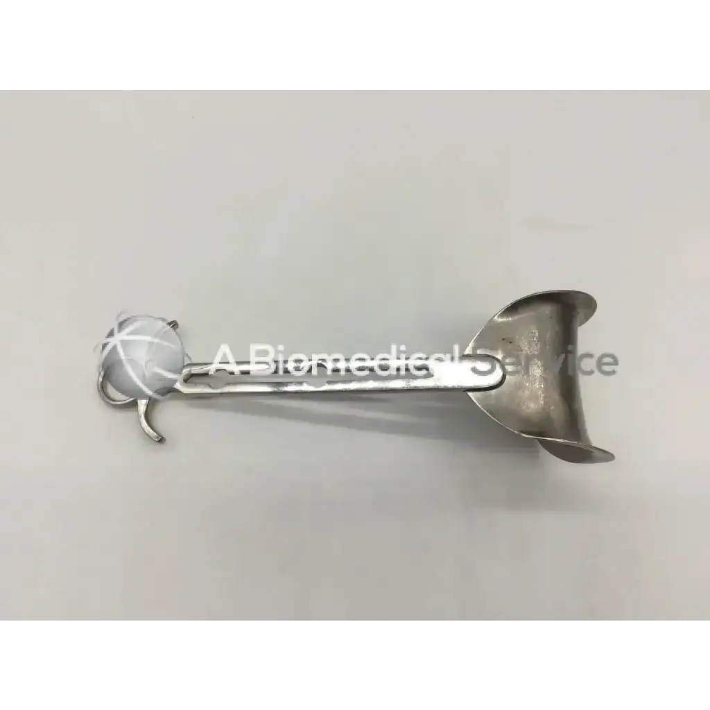 Load image into Gallery viewer, Miltex 11-432 Balfour Center Blade - Surgical Tool