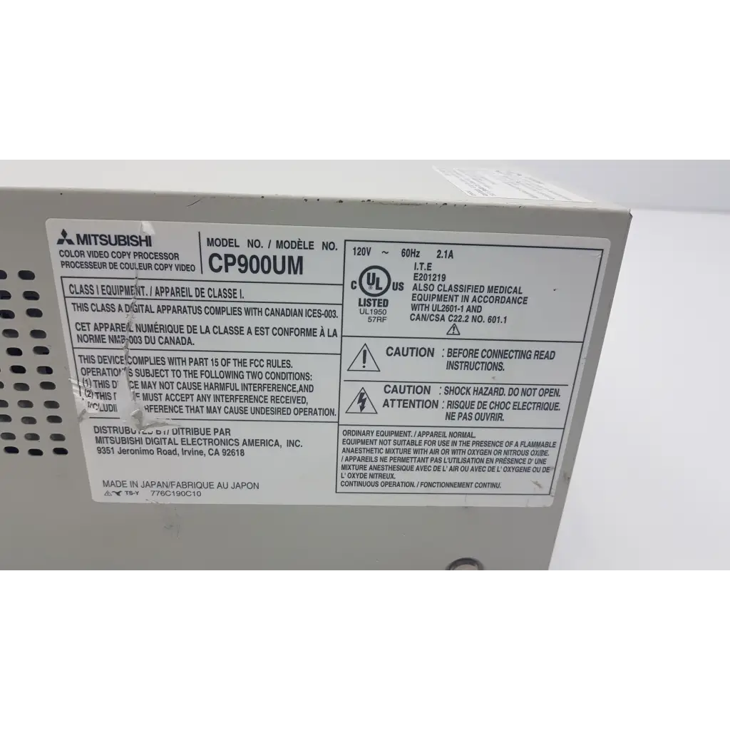 Mitsubishi cp900um analog color video copy processor with white plastic casing and black text label for video printing