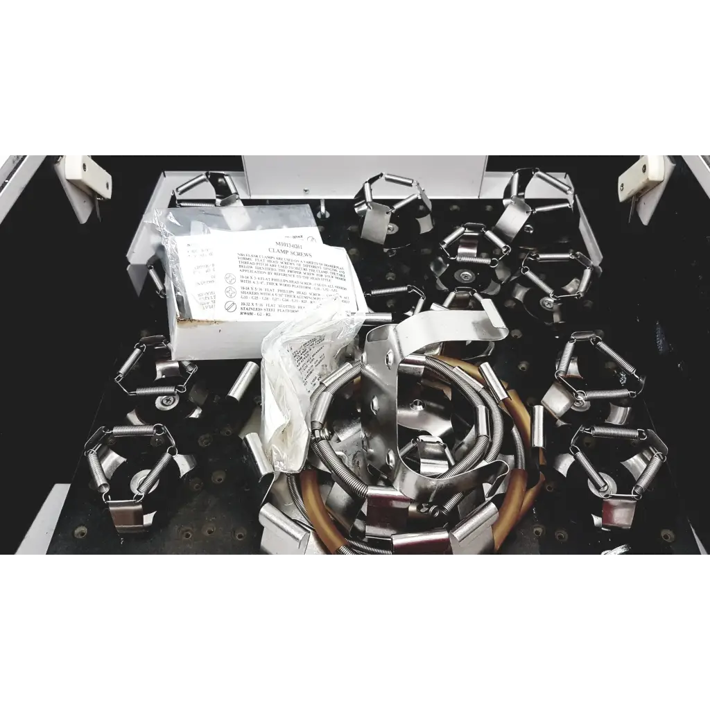 Load image into Gallery viewer, New Brunswick Scientific Innova Incubator 4080 - Medical &amp;