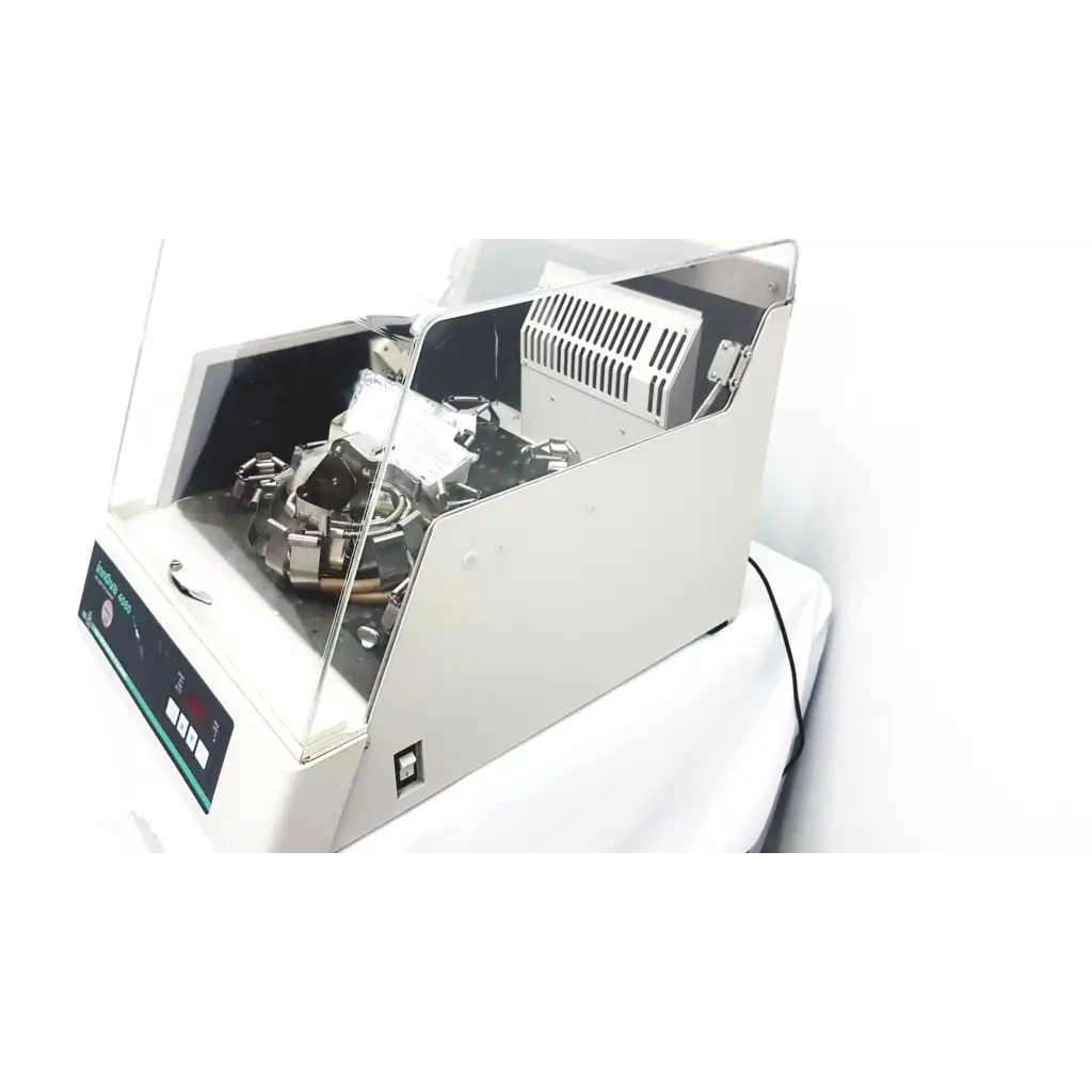 Load image into Gallery viewer, New Brunswick Scientific Innova Incubator 4080 - Medical &amp;