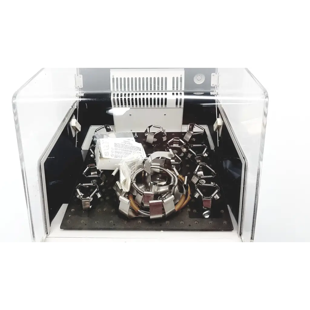 Load image into Gallery viewer, New Brunswick Scientific Innova Incubator 4080 - Medical &amp;