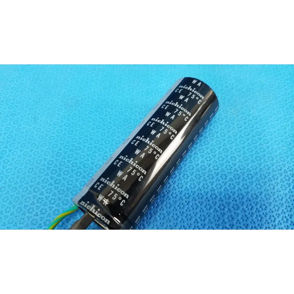 Black nichicon wa 75°c power supply capacitor with glossy finish and green wire terminals for fundus retinal camera