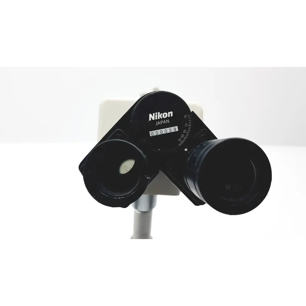 Load image into Gallery viewer, Nikon 030039 Binocular Microscope - Parts &amp; Accessories