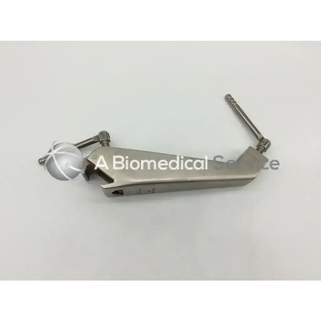Stainless steel omni-tract 3635 ima retractor rail clamp with spherical component and adjustable lever mechanism