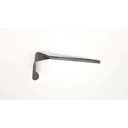 Black metal omni tract fixed kelly retractor with sleek curved design and square serrated shaft 11512