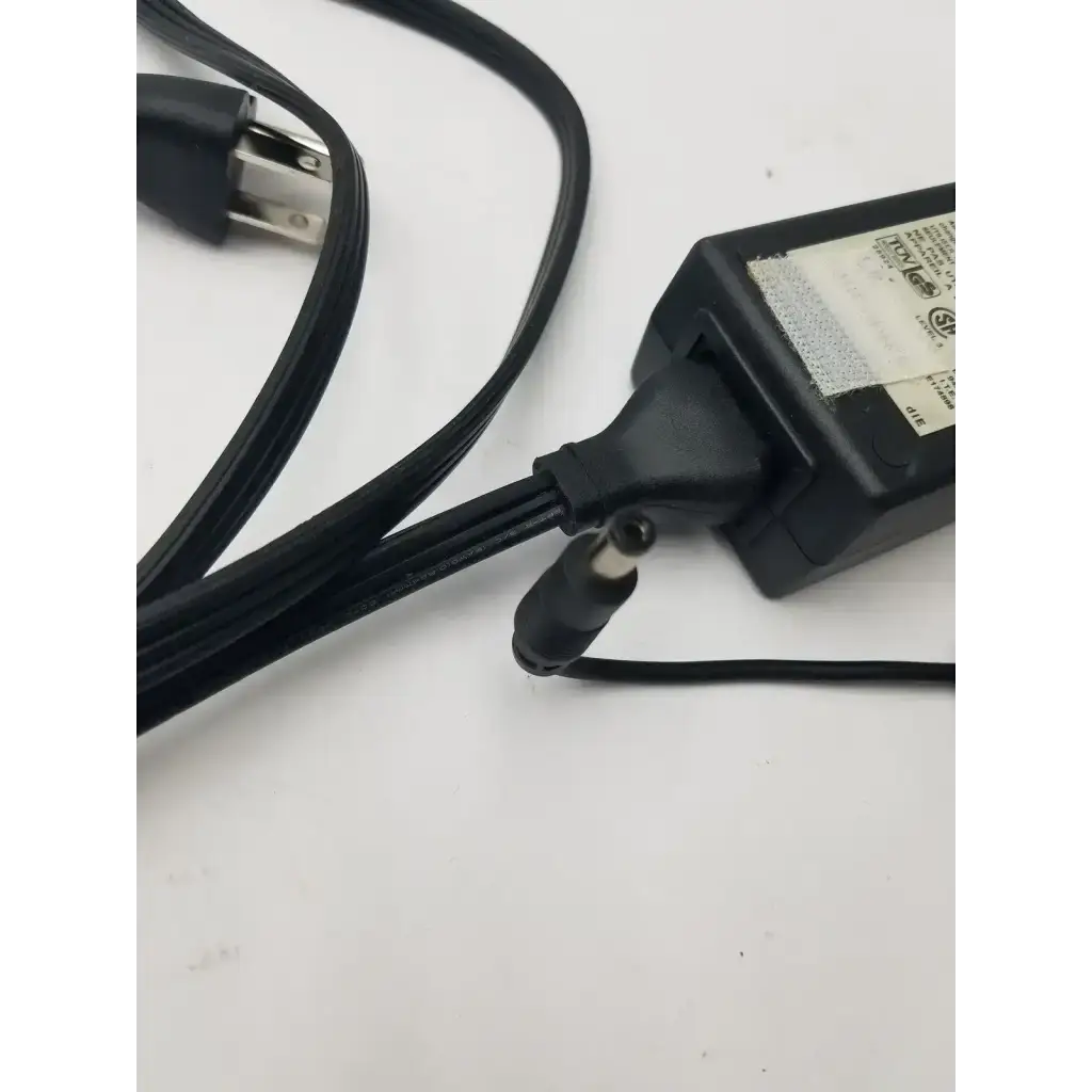 OTE SDS003-1010-A AC Adapter Output 9V DC 0.3A Power Supply Transformer Charger Power Supply, second-hand product photo 2