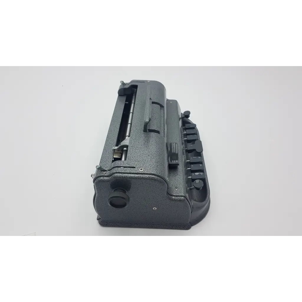 Load image into Gallery viewer, Perkins Classic Brailler for Blind Howe Press 272448