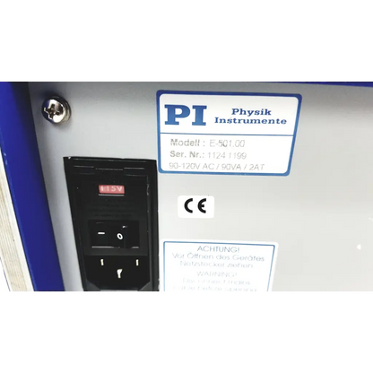 Gray and blue physik instrumente e-501 3 channel servo controller lvpzt amplifier with black panel and red led indicator