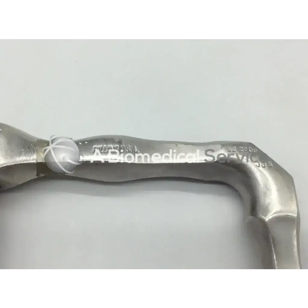 Silver-colored metal pilling 52-2205 adult tracheacsope ac5-339 with engraved markings for medical use