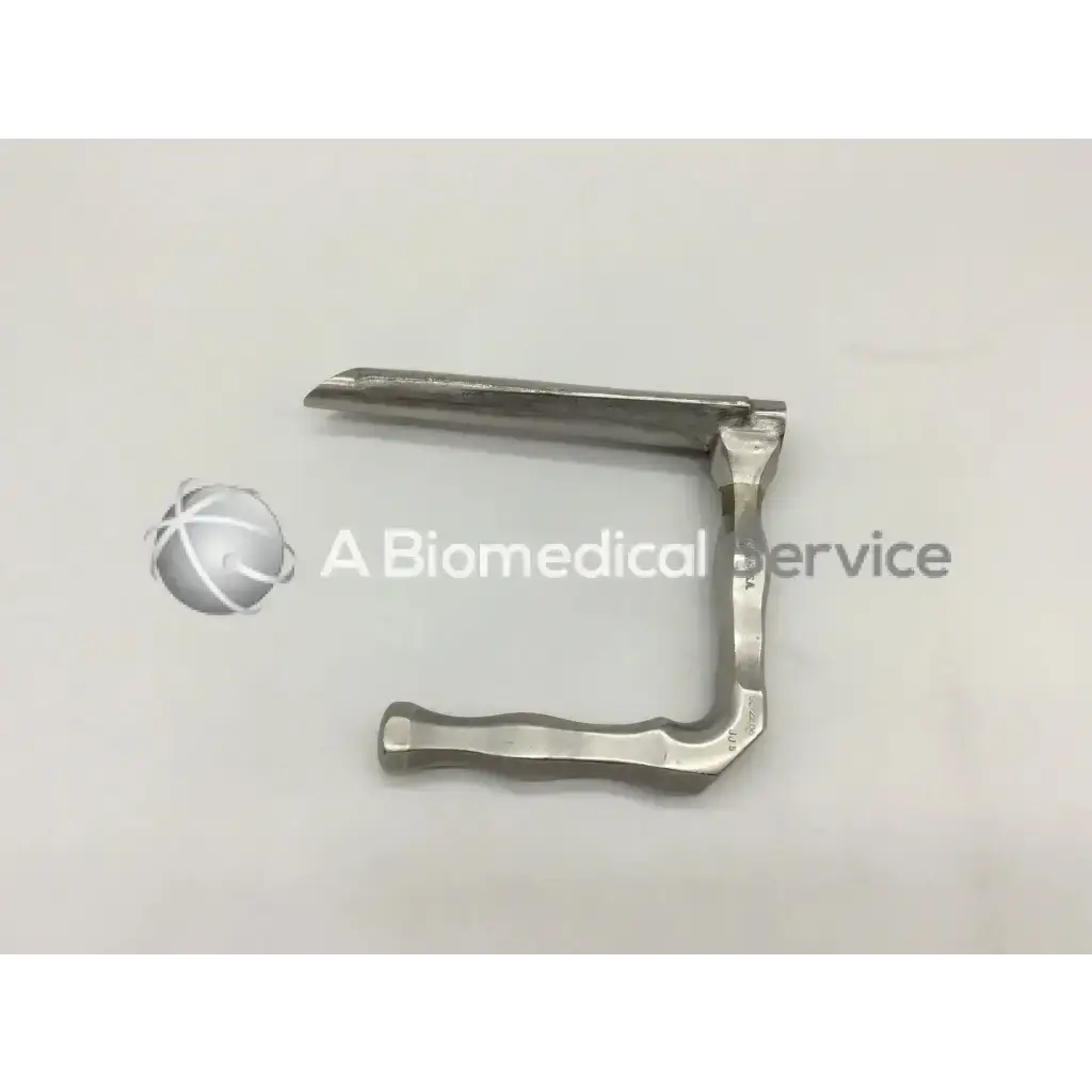 Stainless steel tracheacsope adult ac5-339 surgical retractor with curved l-shaped design and textured grip