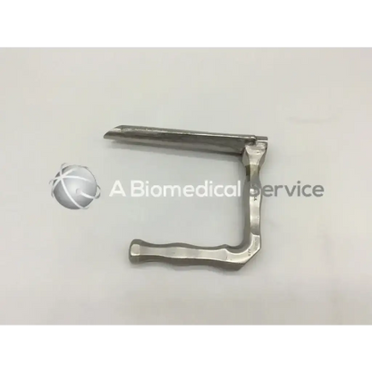 Stainless steel tracheacsope adult ac5-339 surgical retractor with curved l-shaped design and textured grip