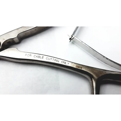 Metallic pioneer cable cutter 400-607 with engraved text for cable cutting only 2608 ideal for ad5-556 use