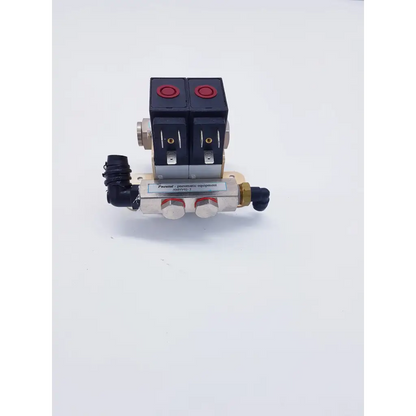 Black and silver dual-actuator pneumatic valve with red caps from pneutal pneumatic equipment for syneron candela velashape