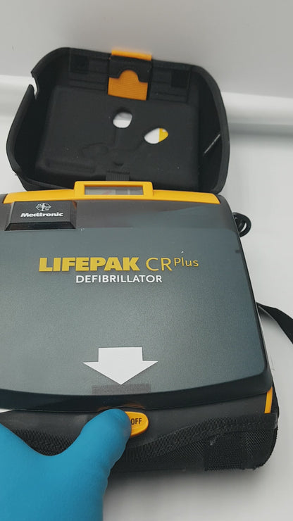 Medtronic LIFEPAK CR Plus Defibrillator with Carrying Case and Res-Cue Mask Kit
