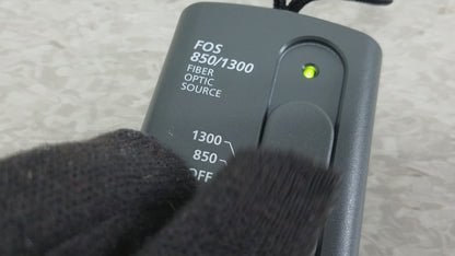 Fluke Networks FOS 850/1300 Fiber Optic Source With Cables & Case