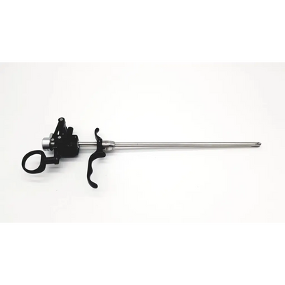 R wolf ref 8654.224 black and silver passive action working element with long metallic shaft and ergonomic handles