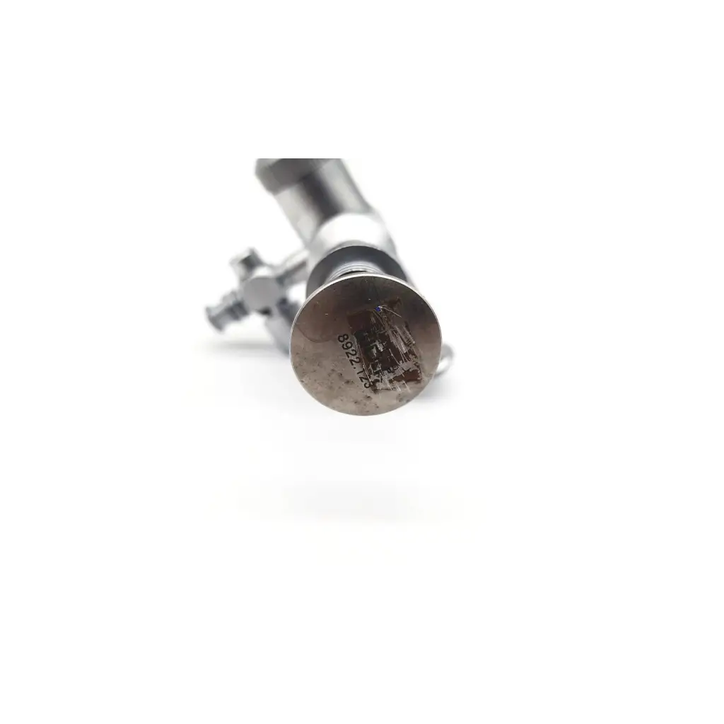 Silver metallic richard wolf 8933.01 scope sheath with cylindrical body and threaded trocar endoscope end