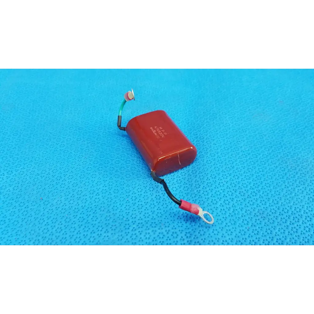 Red rectangular shizuki mpp 4.7k 630v high-voltage film capacitor with black and green wires for topcon retinal camera
