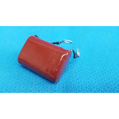 Red rectangular shizuki mpp film capacitor 4.7k 630v with metallic terminals for retinal camera use