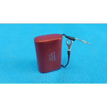 Red cylindrical shizuki mpp film capacitor 4.7k 630v with black wire and metal terminal for retinal camera use