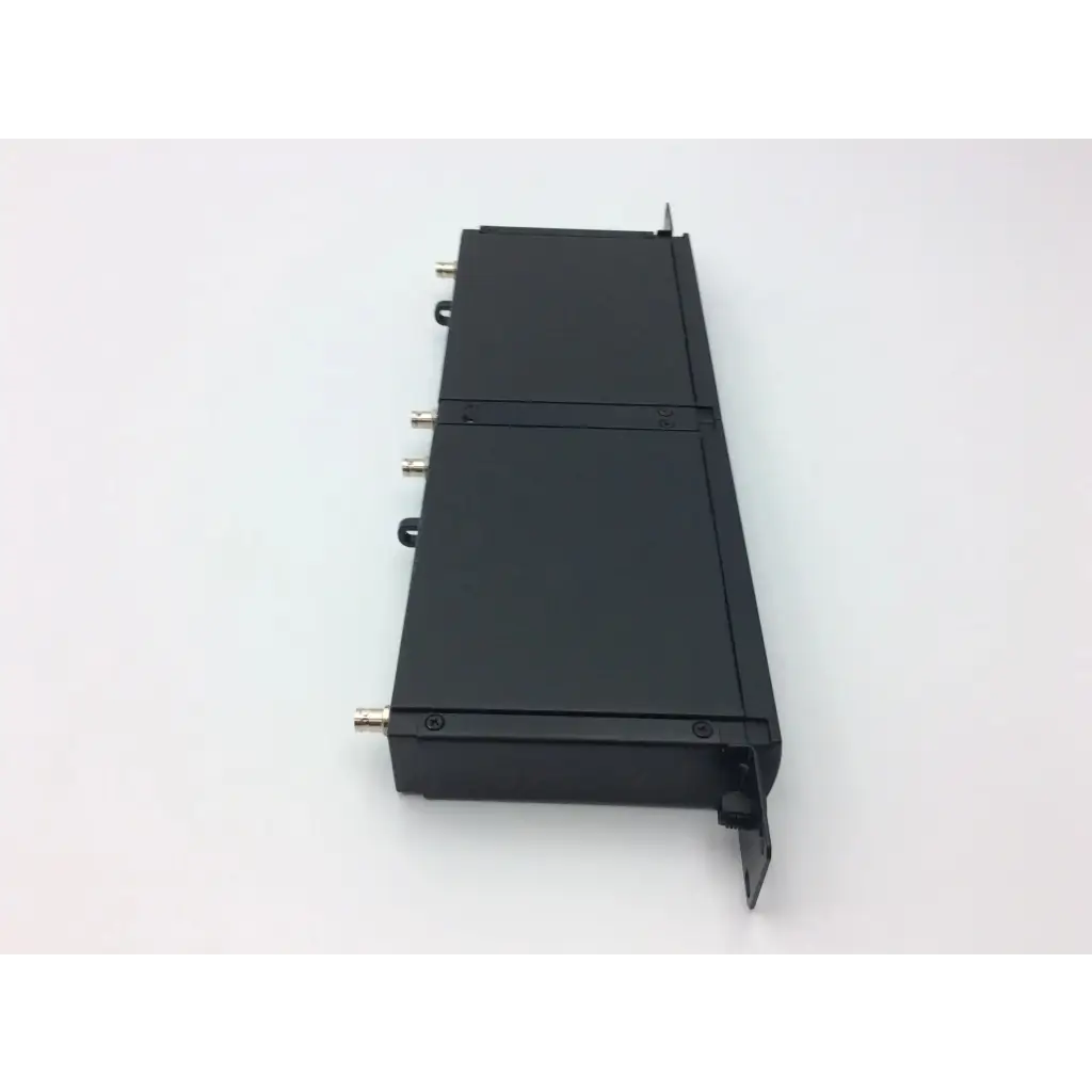 Load image into Gallery viewer, Shure SLX4 J3 572-596 MHz Receiver - Medical parts
