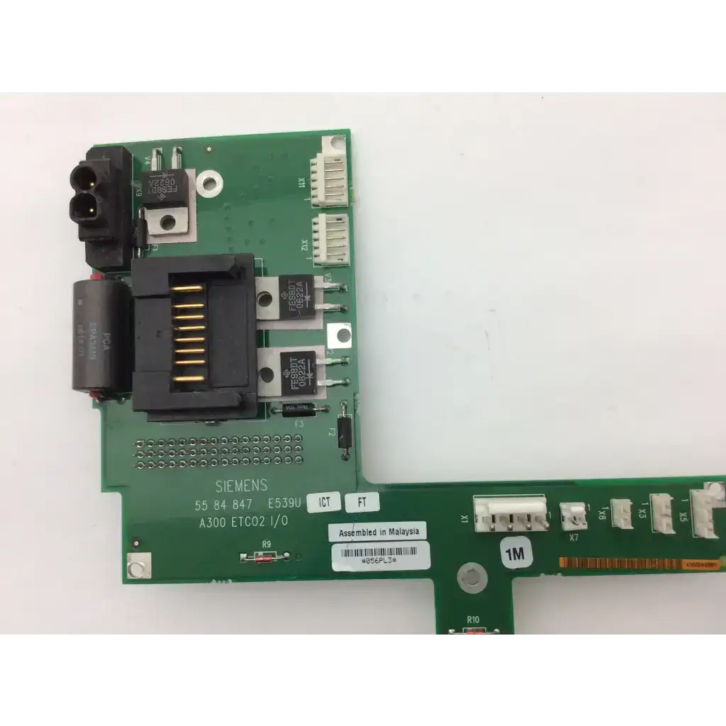 Load image into Gallery viewer, Siemens 55 84 847 E539U A300 ET302 I/O Board - Medical parts
