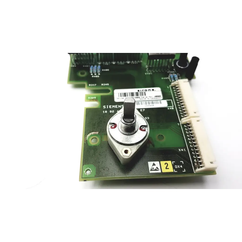 Load image into Gallery viewer, Sirona D3302 Dental X-ray Unit Regulator Board 3313900
