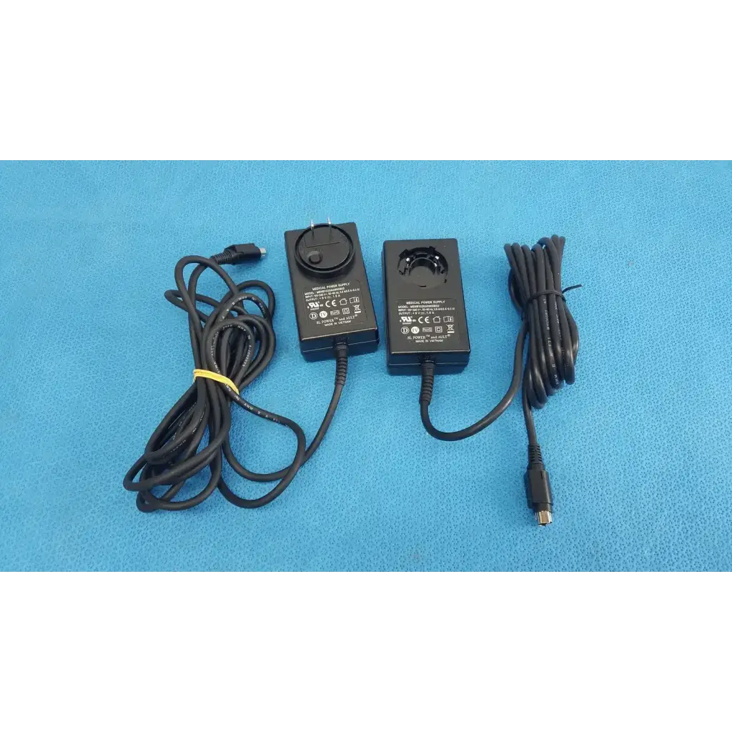 Reuse Medical SL Power Ault Medical Power Supply MENB1020A0900B02 - Lot of 2 Multipurpose AC to DC Adapters, second-hand product photo 1